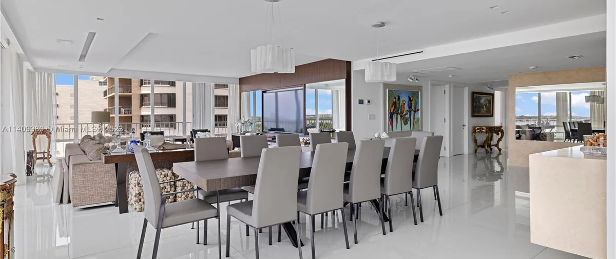 10155 Collins Ave Bal