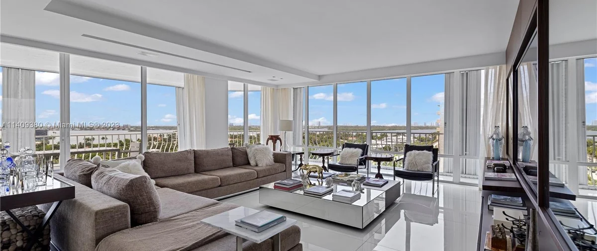 10155 Collins Ave Bal