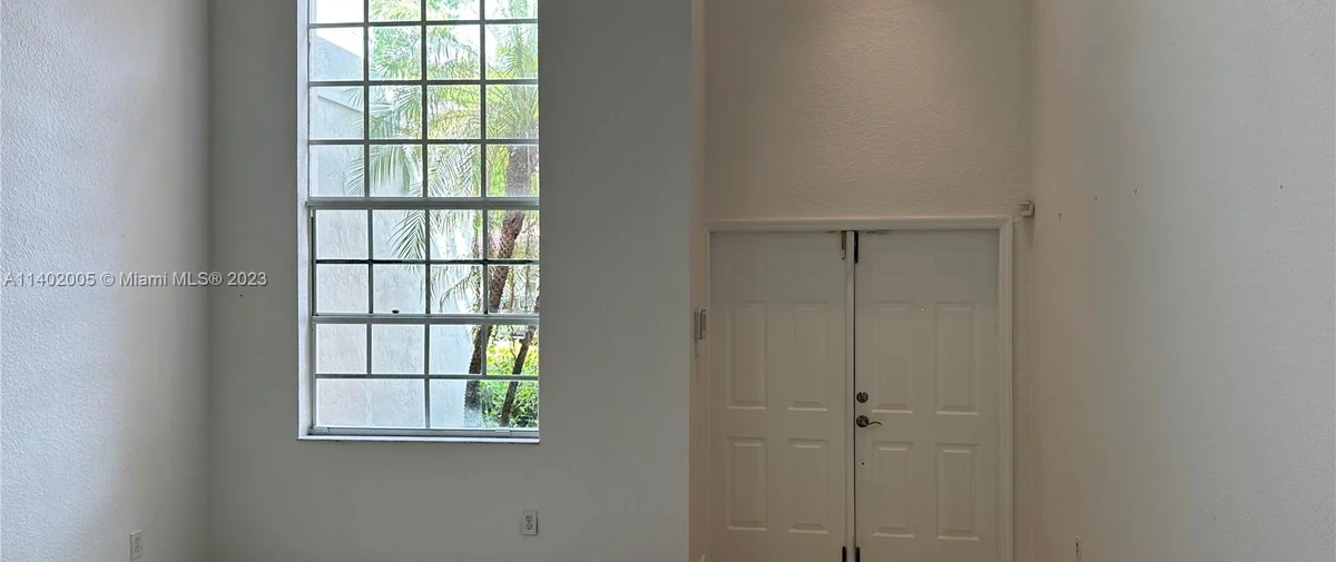 150, 200, and 250 Sunny Isles Blvd