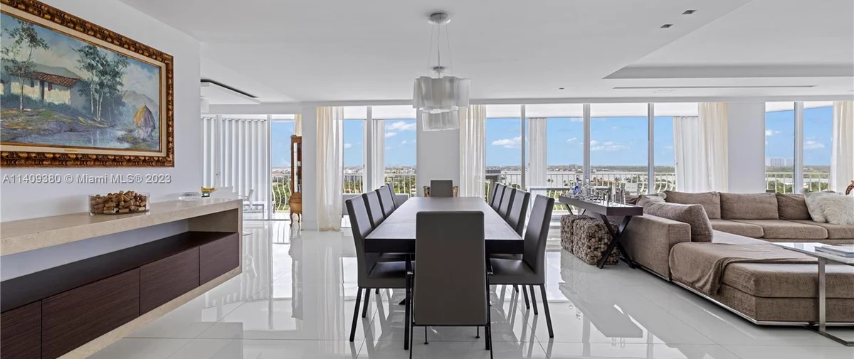 10155 Collins Ave Bal