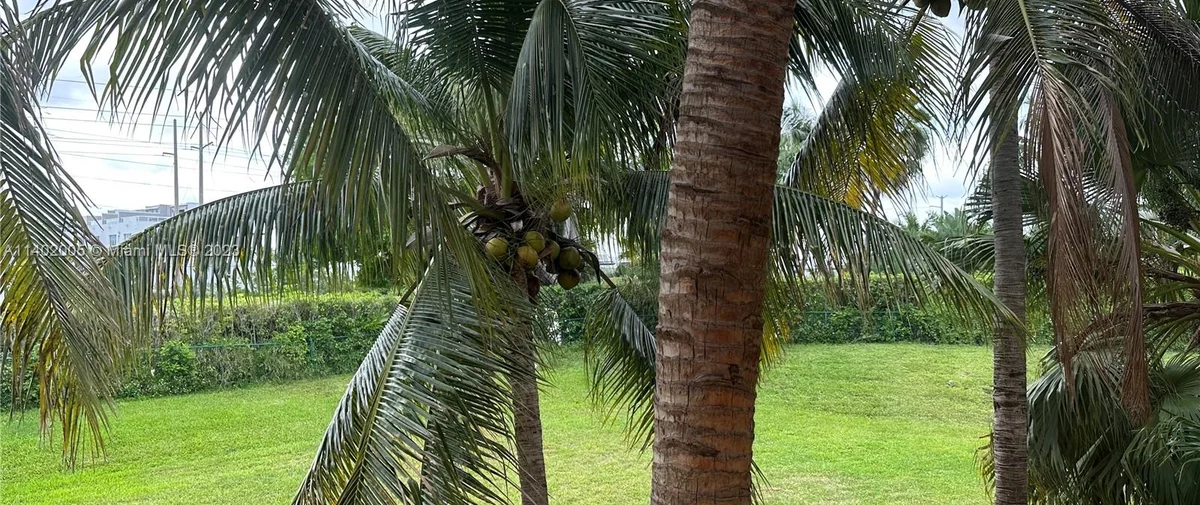 150, 200, and 250 Sunny Isles Blvd