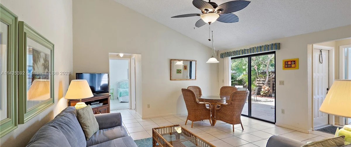 7411-8062 Fisher Island Dr