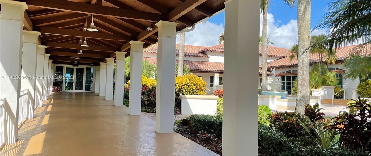 150, 200, and 250 Sunny Isles Blvd