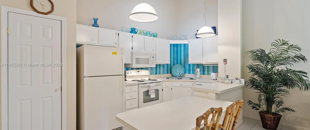 7411-8062 Fisher Island Dr