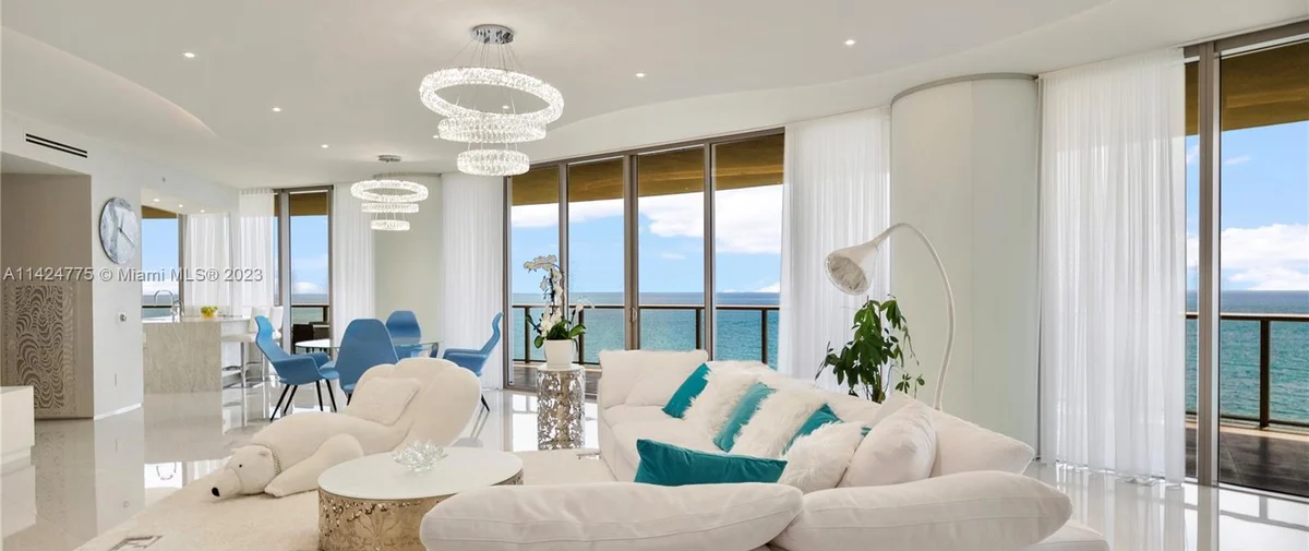 9705 Collins Ave