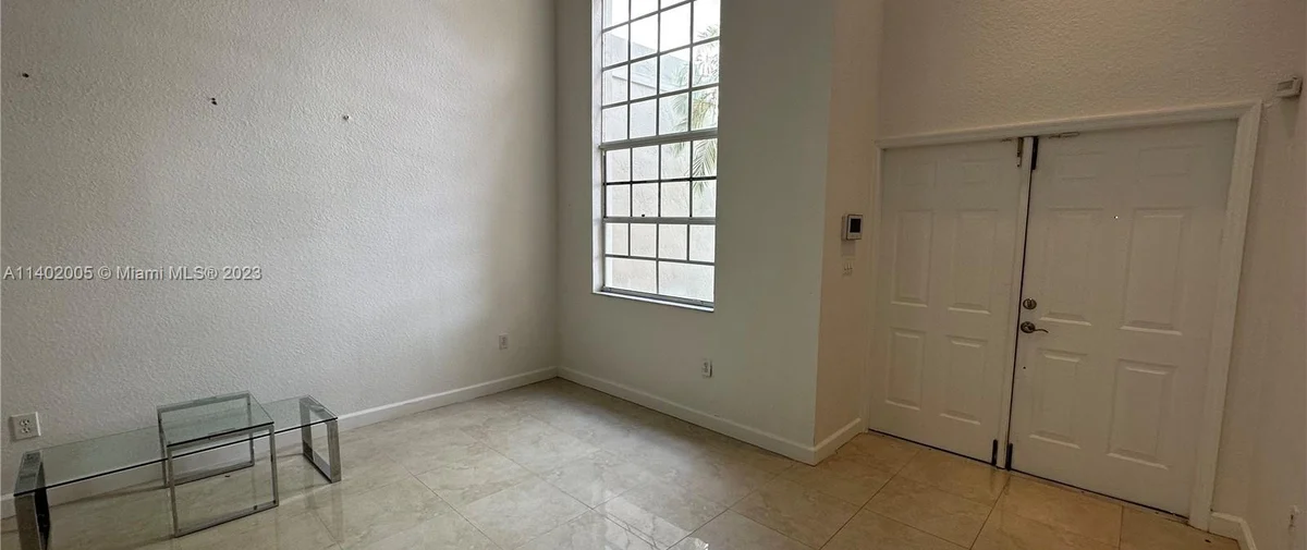 150, 200, and 250 Sunny Isles Blvd