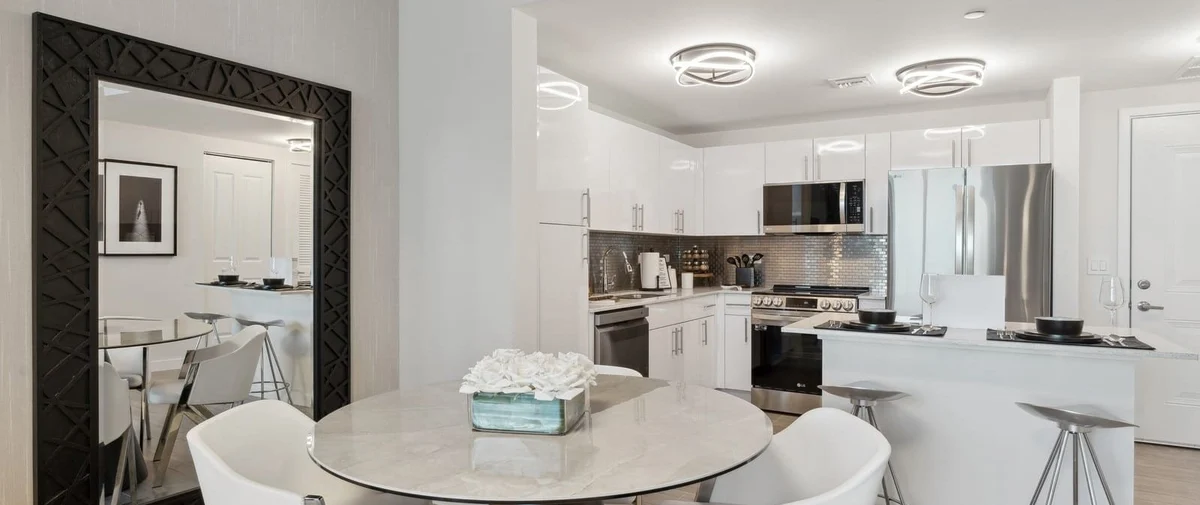 Circ Residences at Hollywood Circle, 1776 Polk St