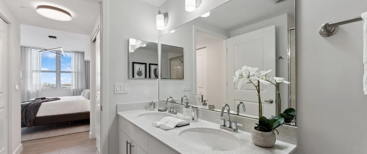 Circ Residences at Hollywood Circle, 1776 Polk St