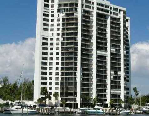 300 Three Islands Blvd