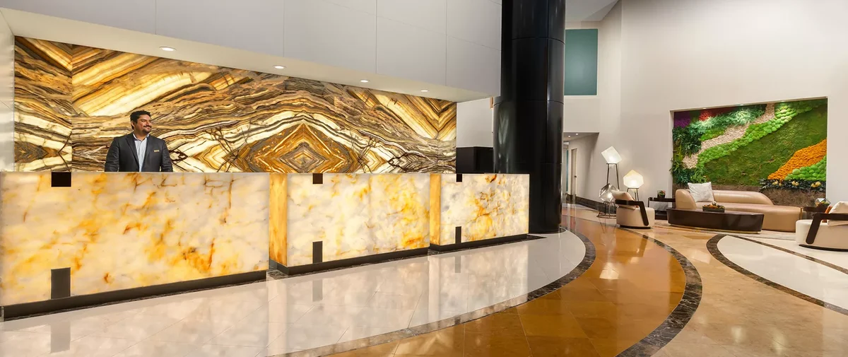 18001 Collins Avenue