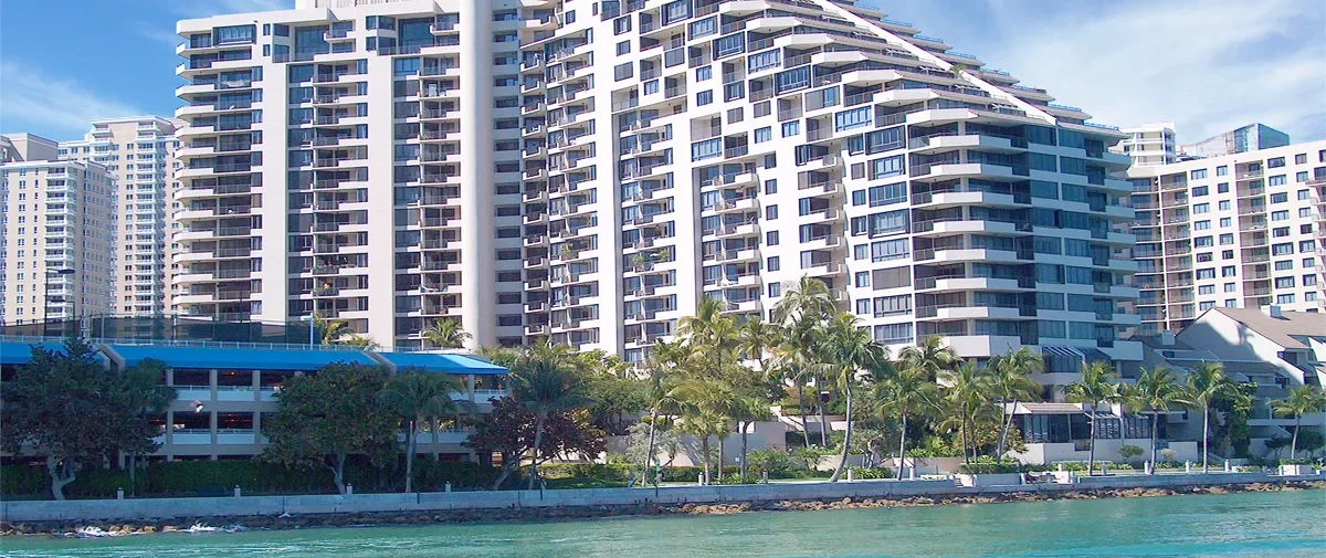 520 & 520 Brickell Key Drive