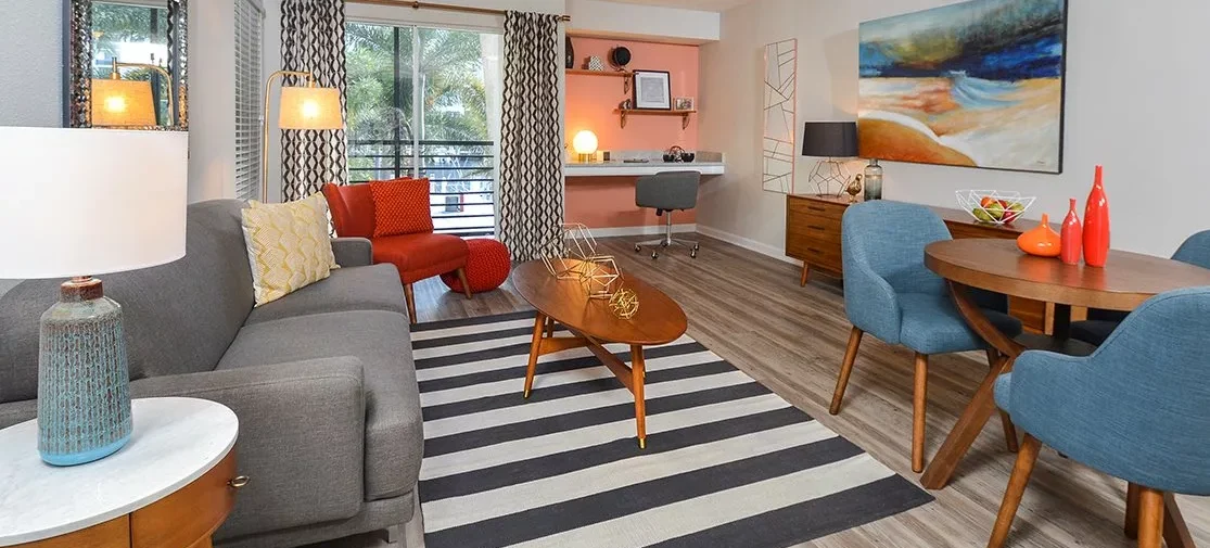 3101 Port Royale Blvd