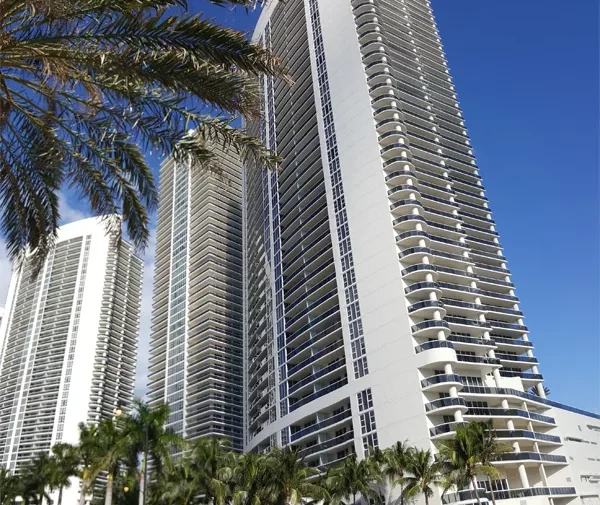 1800 South Ocean Drive