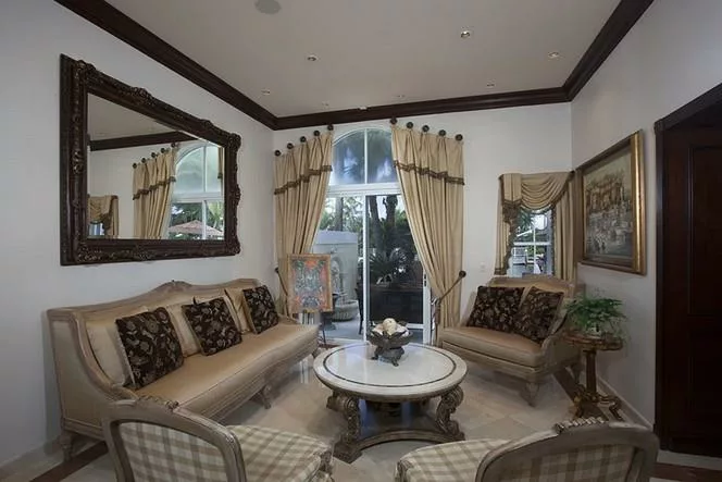 3719 NE 214th Street