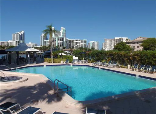 300 Three Islands Blvd