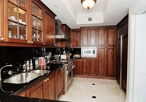 17885 Collins Avenue