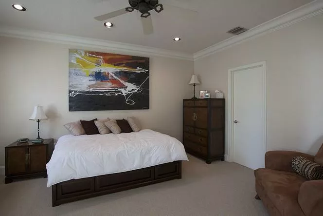 3719 NE 214th Street