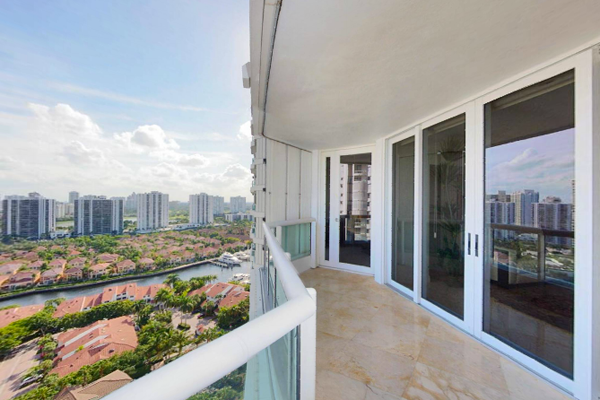 21205 Yacht Club Drive