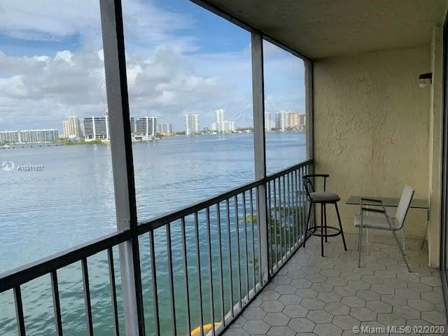17500 N Bay Rd Sunny Isles Beach