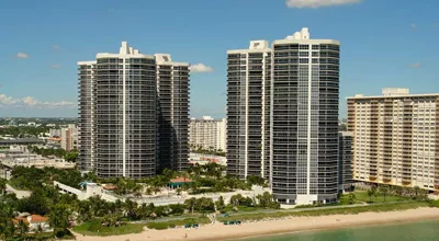 3100 - 3200 N Ocean Blvd