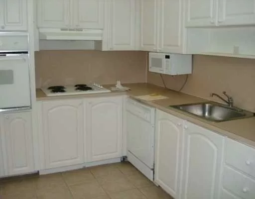 3801 - 3901 S . Ocean Drive