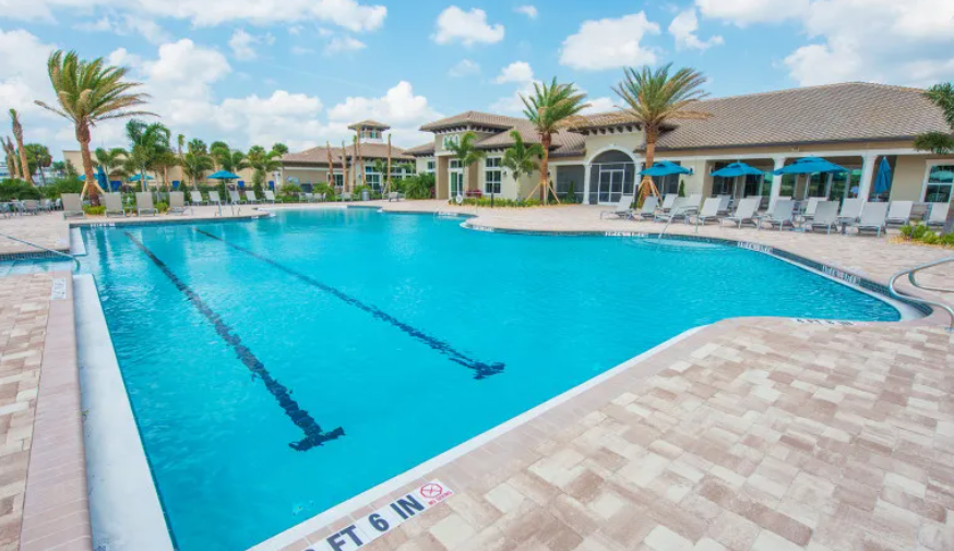 4000 Large Leaf Lane