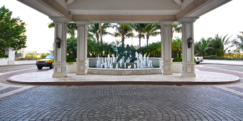 16051 and 16047 Collins Avenue