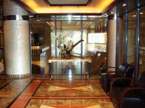 10 - 60 Edgewater Drive