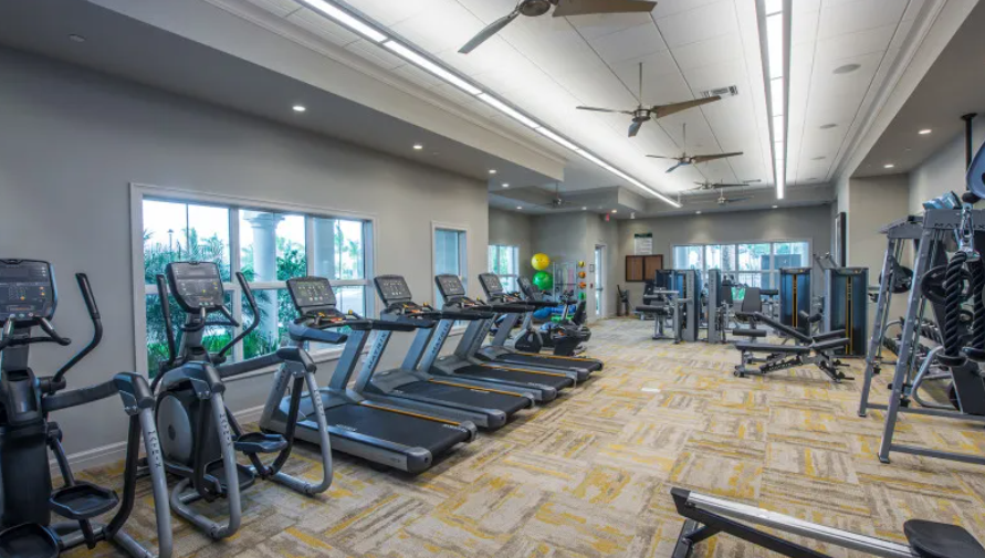 4000 Large Leaf Lane