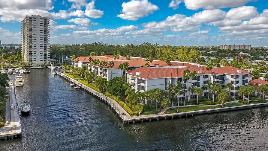 3101 Port Royale Blvd