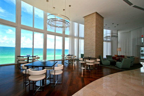 15811-15901-16001 Collins Avenue