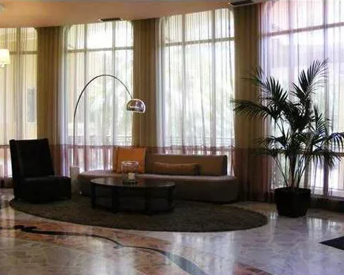 2501 South Ocean Drive