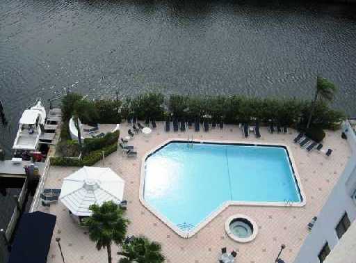 300 Three Islands Blvd