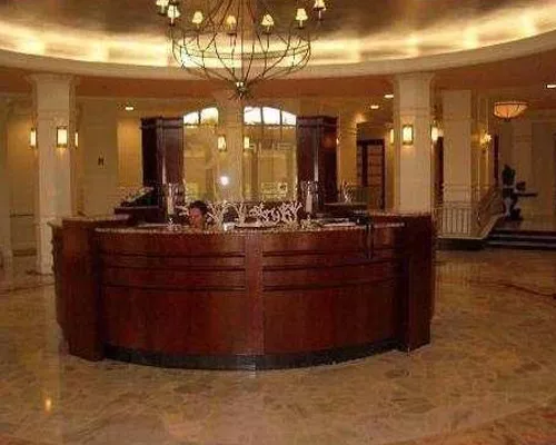 2501 South Ocean Drive