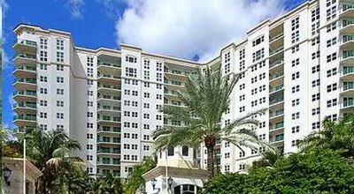 19900 - 20000 E Country Club Drive