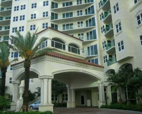 19900 - 20000 E Country Club Drive