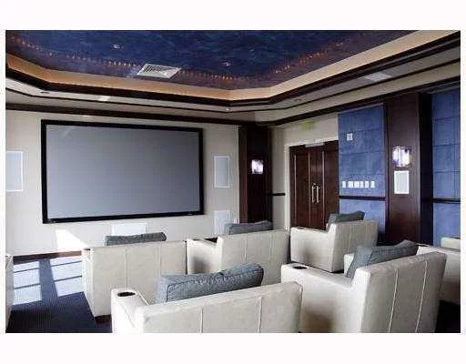 350 SouthEast 2nd Street