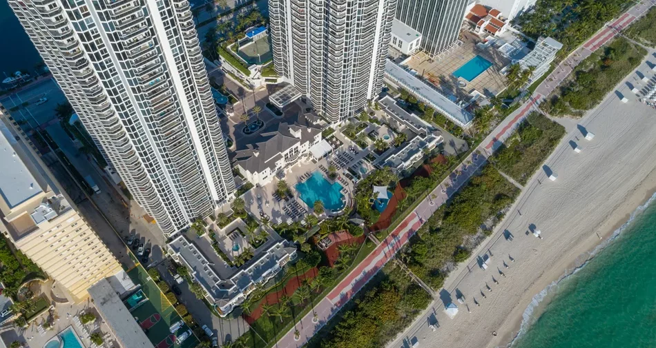 4775 - 4779 Collins Avenue