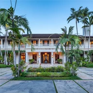 Casa a la venta en 700 Casuarina Concourse, Coral Gables FL 33143