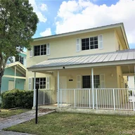Casa a la venta en 400 NW 19 Ter, Miami FL 33136