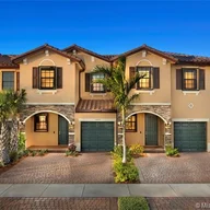 Casa a la venta en 2705 NW 55 Ave, Margate FL 33063