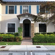 Casa a la venta en 15056 SW 116TH STREET # 15056, Kendall FL 33196