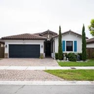 Casa a la venta en 11372 SW 151st Path, Kendall FL 33196