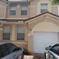 Casa a la venta en 12562 SW 124 Terrace, Kendall FL 33186