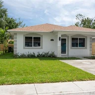 Casa a la venta en 1576 NE 152nd St, North Miami Beach FL 33162