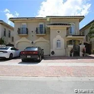 Casa a la venta en 15534 SW 13th Ter, Miami FL 33194