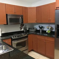 Apartamento a la venta en 8440 SW 8th St # 402A, Miami FL 33144
