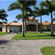 Casa a la venta en 12058 NW 6 ST, Miami FL 33182