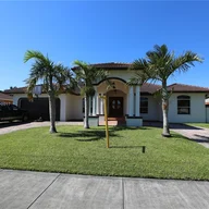 Casa a la venta en 90 NW 122nd Ave, Miami FL 33182