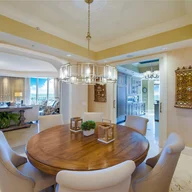 Apartamento a la venta en 13621 Deering Bay Dr # 804, Coral Gables FL 33158